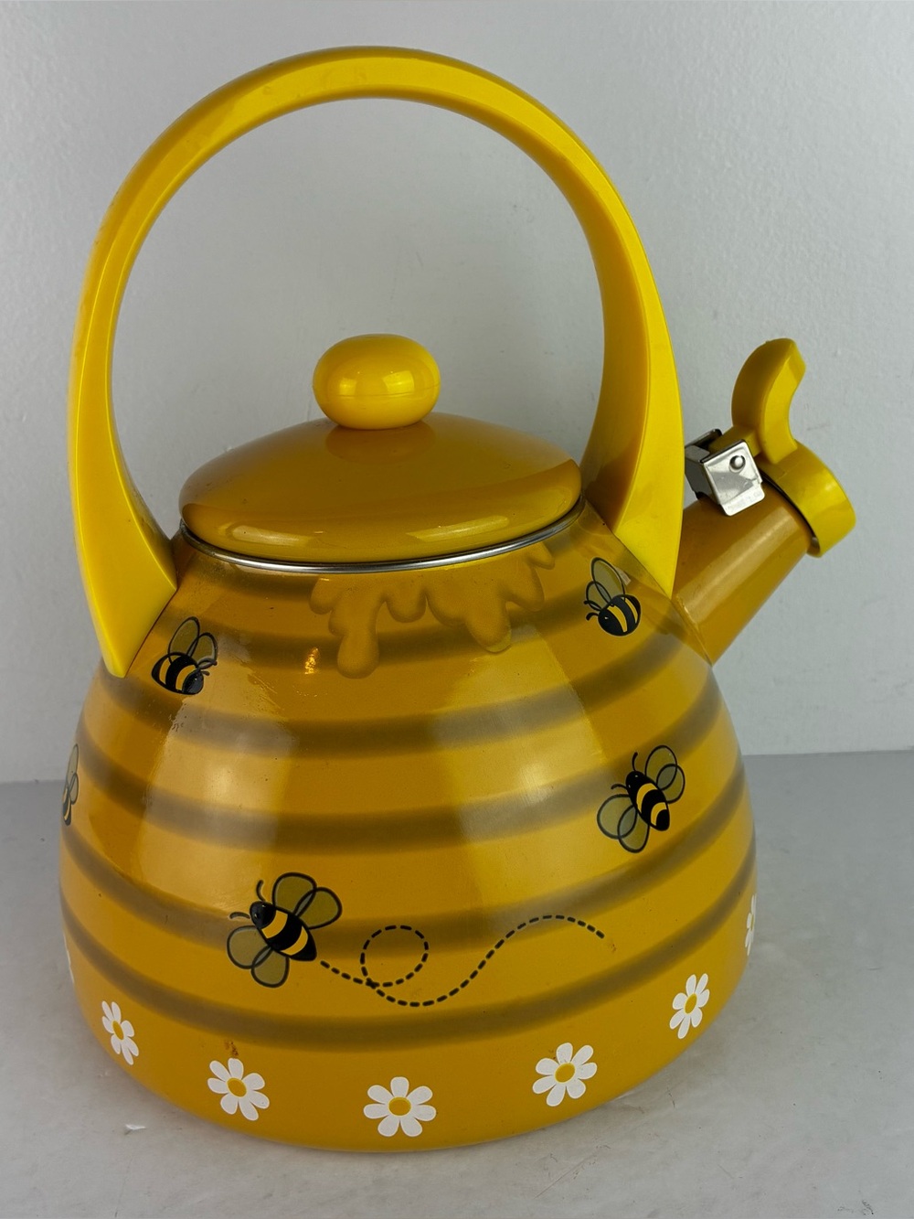 Supreme Housewares Bee Hive Whistling Tea Kettle